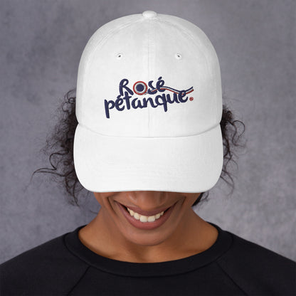 Casquette baseball femme blanche avec logo Rosé Pétanque.