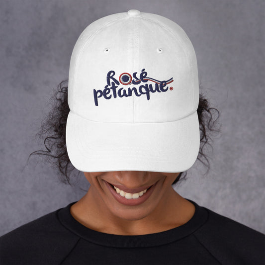 Casquette baseball femme blanche avec logo Rosé Pétanque.